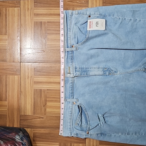 LEVI'S SIGNATURE plus size cut off shorts - Picture 12 of 16